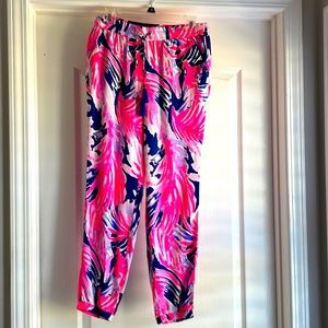 Lily Pulitzer Piper pull in pants small